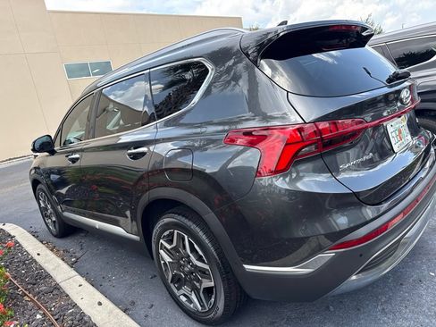 Certified 2023 Hyundai Santa Fe Limited FWD image 9