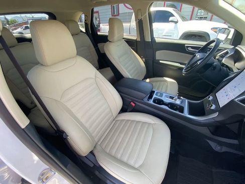 Used 2021 Ford Edge SEL w/ Cargo Accessory Package AWD/4WD image 24
