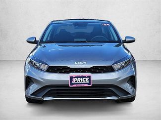 Used 2024 Kia Forte LXS FWD video 2