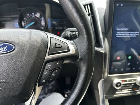 Used 2023 Ford Edge Titanium AWD/4WD image 29