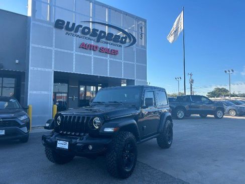 Used 2021 Jeep Wrangler Willys image 2