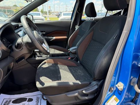 Used 2021 Nissan Kicks SR FWD image 6