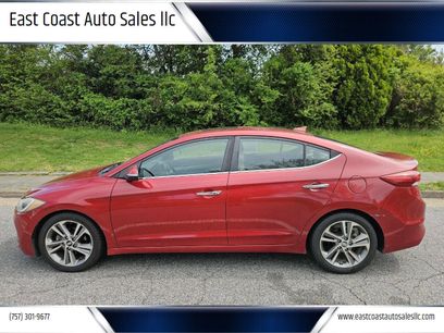 Used 2017 Hyundai Elantra Limited w/ Limited Tech Package 04