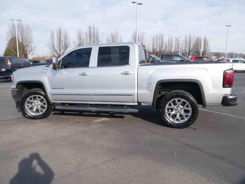 Used 2017 GMC Sierra 1500 SLT w/ SLT Premium Package image 21