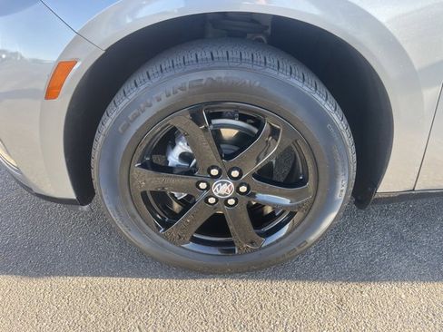 Used 2024 Buick Enclave Essence w/ Experience Buick Package image 10