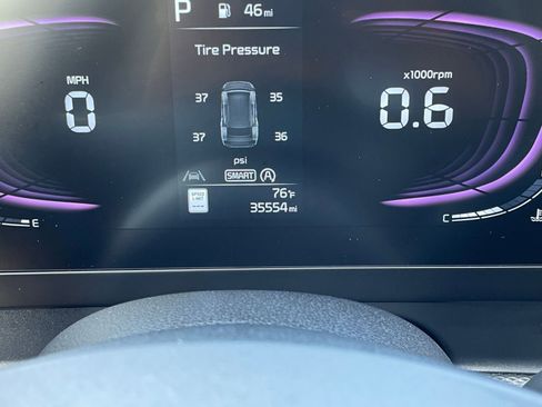 Used 2025 Kia Sportage LX image 39