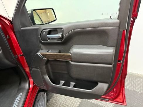 Used 2021 Chevrolet Silverado 1500 LT AWD/4WD image 37