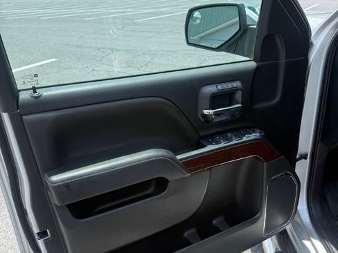 Used 2018 GMC Sierra 1500 SLT AWD/4WD image 11