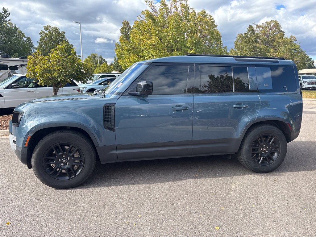 Used 2020 Land Rover Defender 110 SE AWD/4WD image 2