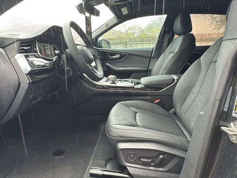 New 2026 Audi Q8 Premium Plus image 9