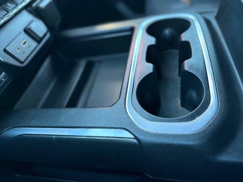 Used 2021 GMC Sierra 2500 AT4 image 34