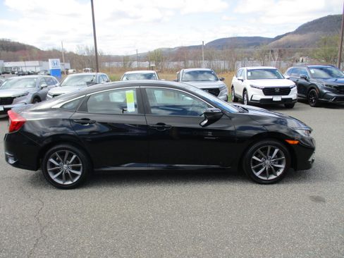 Certified 2020 Honda Civic EX image 4