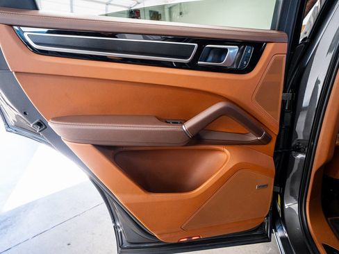 Used 2023 Porsche Cayenne GTS image 53