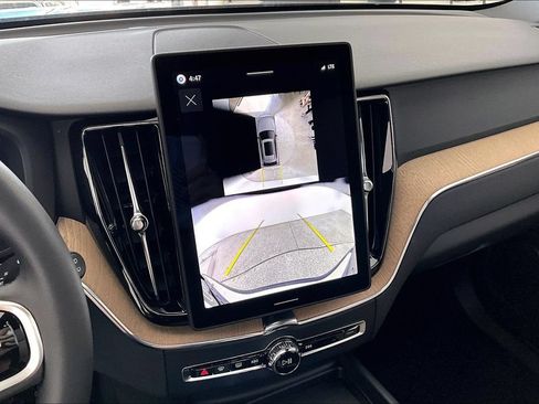 New 2026 Volvo XC60 B5 Plus w/ Protection Package Premier AWD/4WD image 15