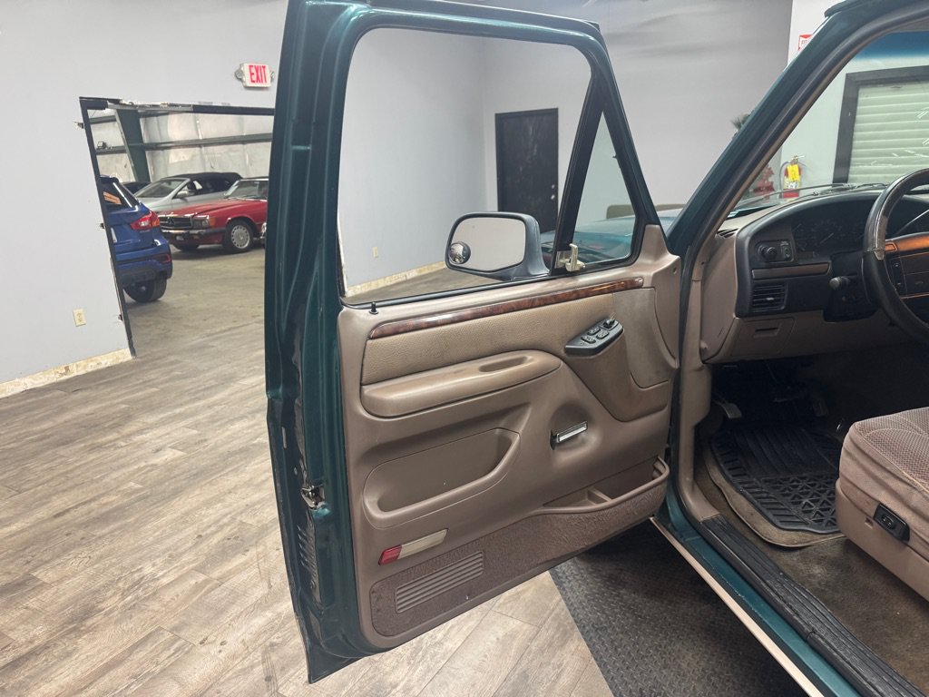 Used 1996 Ford Bronco AWD/4WD image 14
