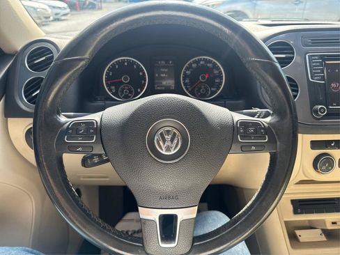 Used 2017 Volkswagen Tiguan S FWD image 17