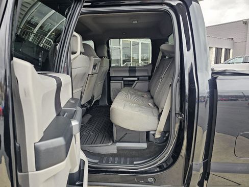 Used 2017 Ford F250 XLT w/ XLT Value Package image 17