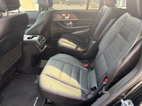 Certified 2023 Mercedes-Benz GLS 580 4MATIC image 29