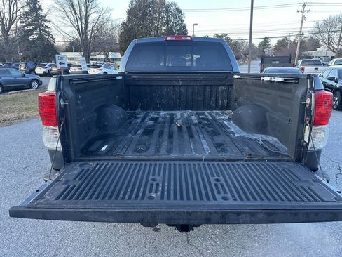Used 2010 Toyota Tundra Limited AWD/4WD image 5