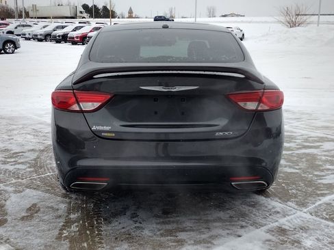 Used 2016 Chrysler 200 S w/ Sun & Sound Group image 17