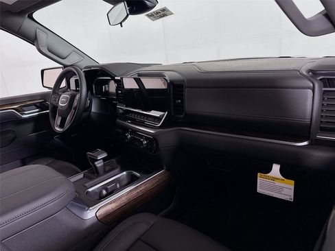 New 2026 GMC Sierra 1500 Elevation w/ Elevation Premium Package AWD/4WD image 22
