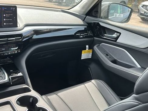 New 2026 Acura MDX SH-AWD image 24