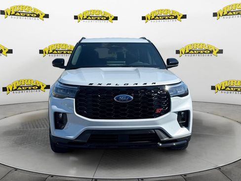 New 2026 Ford Explorer ST RWD image 9