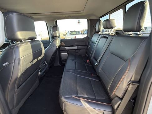 Used 2025 Ford F350 Lariat w/ Lariat Ultimate Package image 17