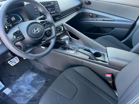 New 2026 Hyundai Elantra Sport FWD image 12