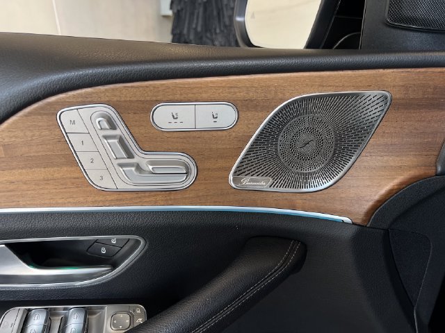 Used 2021 Mercedes-Benz GLE 350 image 28