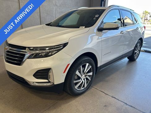 Used 2023 Chevrolet Equinox Premier AWD/4WD image 1