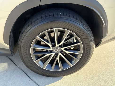 Used 2024 Lexus NX 250 FWD image 31