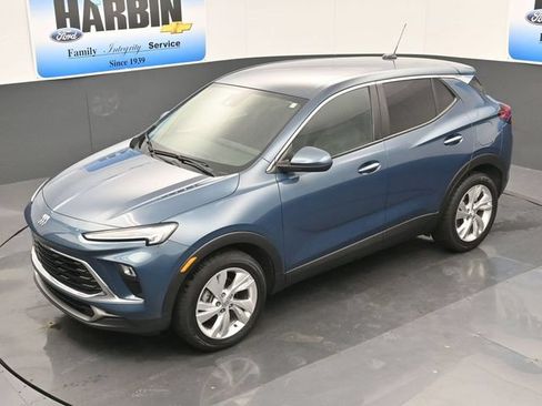 Used 2024 Buick Encore GX Preferred FWD image 23