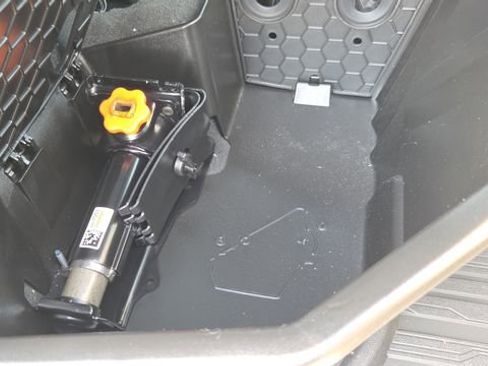 New 2026 GMC Sierra 3500 Denali w/ Denali Reserve Package image 24