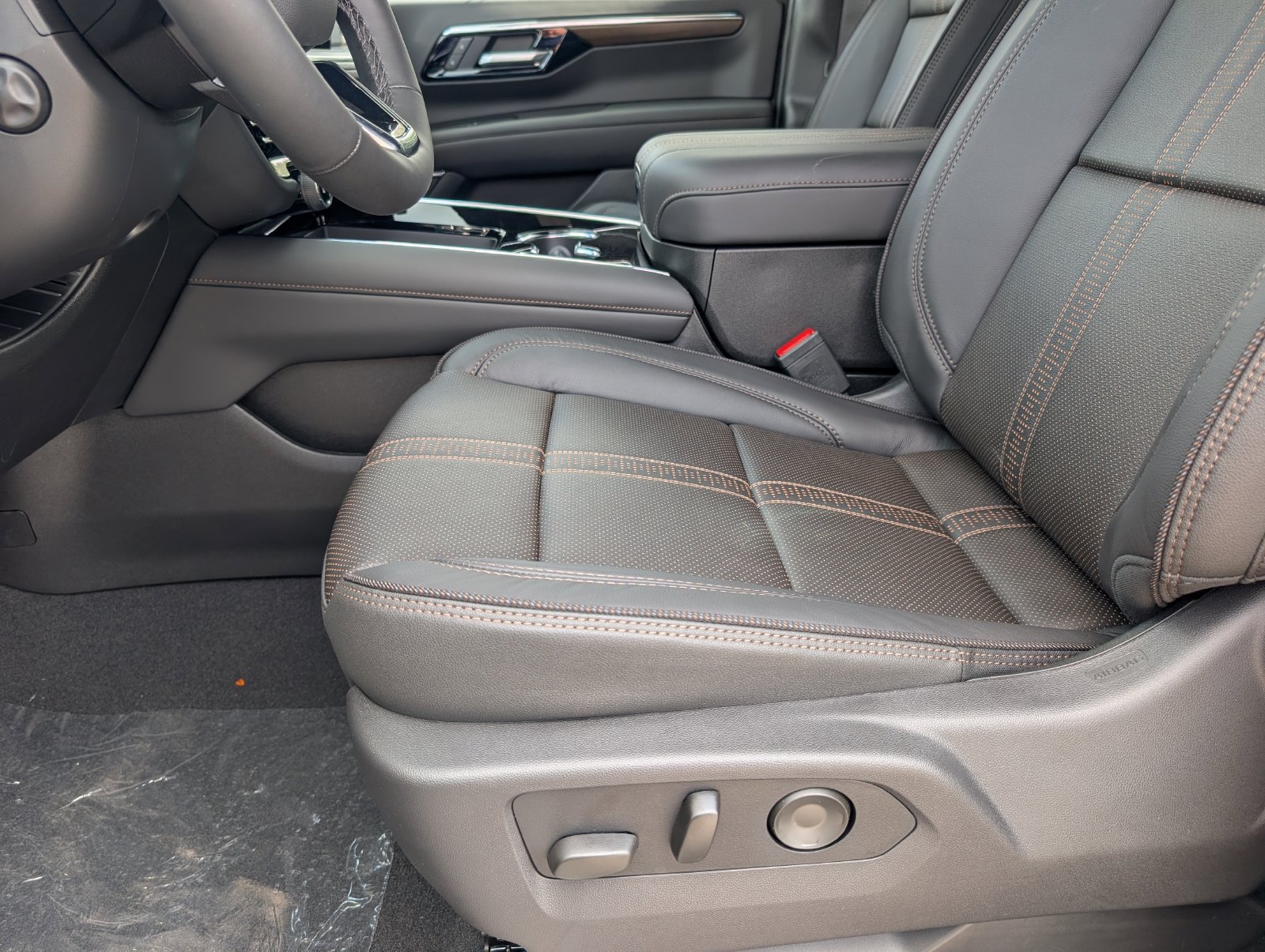 New 2027 Chevrolet Tahoe High Country AWD/4WD image 7