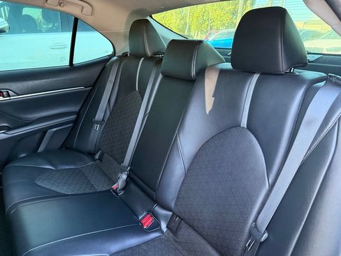 Used 2021 Toyota Camry XSE FWD image 13