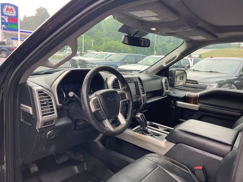 Used 2016 Ford F150 Lariat w/ Equipment Group 501A Mid AWD/4WD image 19