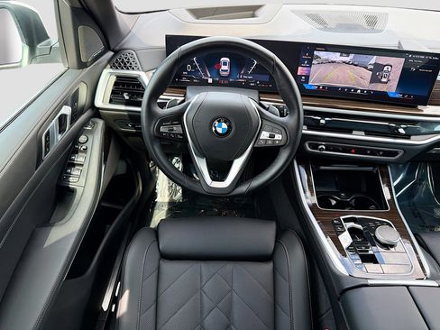 Used 2026 BMW X5 xDrive40i image 17