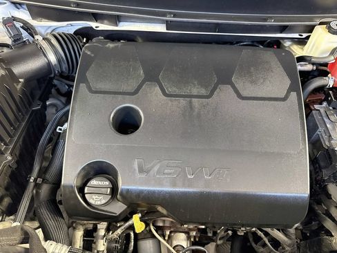 Used 2020 Chevrolet Traverse Premier w/ Redline Edition FWD image 41