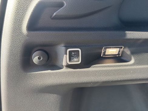 New 2025 Jeep Grand Cherokee L Limited w/ Luxury Tech Group II image 35