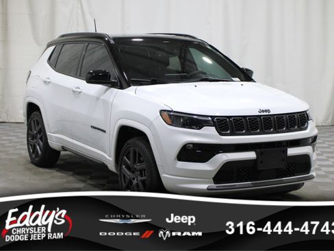 Used 2025 Jeep Compass Limited w/ High Altitude Package AWD/4WD image 1