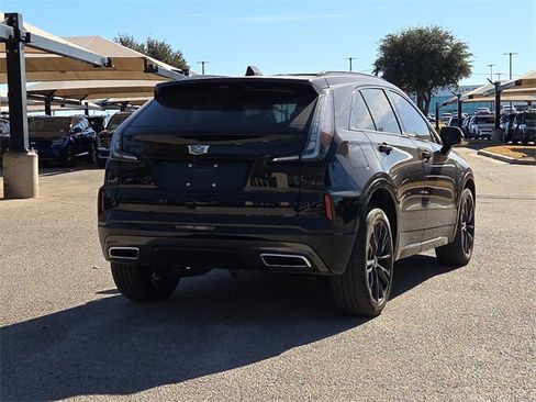 Used 2025 Cadillac XT4 Sport w/ LPO, Onyx Lite Package image 16
