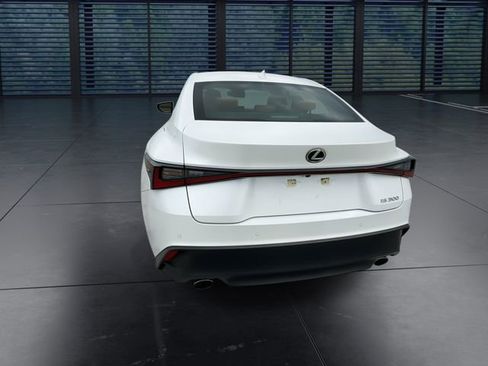Certified 2023 Lexus IS 300 300 w/ Comfort Package image 7