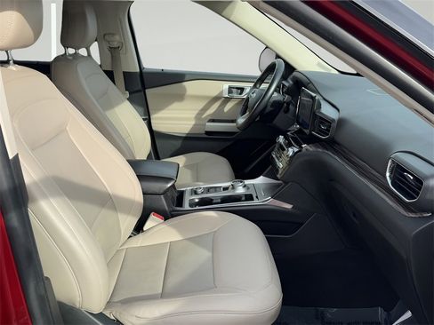 Used 2021 Ford Explorer Limited w/ Equipment Group 301A image 14