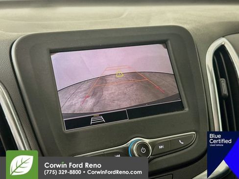 Used 2023 Chevrolet Equinox LT w/ Driver Convenience Package FWD image 17