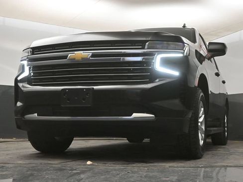 Used 2024 Chevrolet Tahoe LT image 15