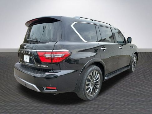 Used 2022 Nissan Armada Platinum w/ Captain's Chairs Package image 5