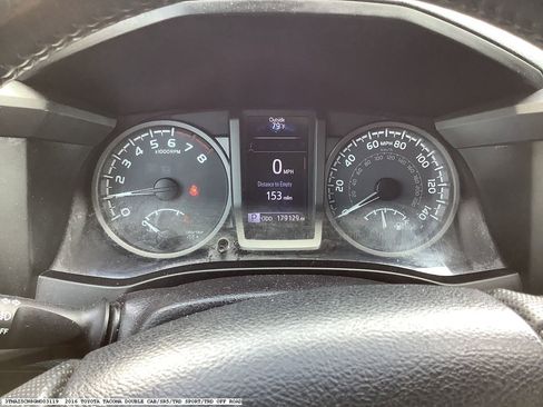 Used 2016 Toyota Tacoma TRD Sport w/ Towing Package image 8