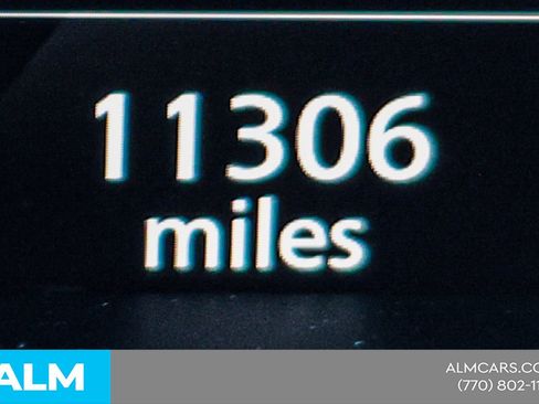 Used 2025 Nissan Rogue Platinum image 55