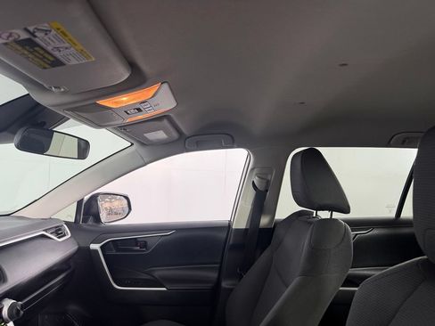 Used 2020 Toyota RAV4 LE w/ Carpet Mat Package FWD image 21
